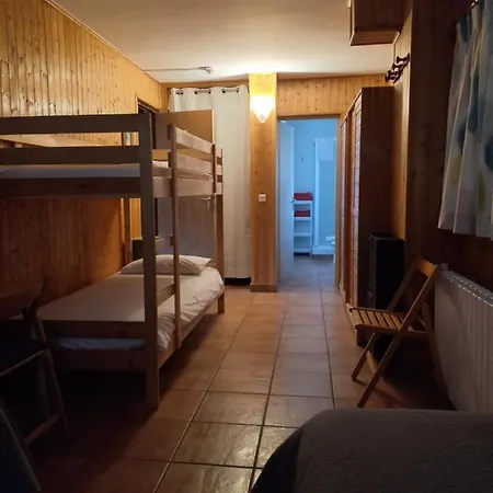 ホテル Le Cret レ・デュー・アルプ